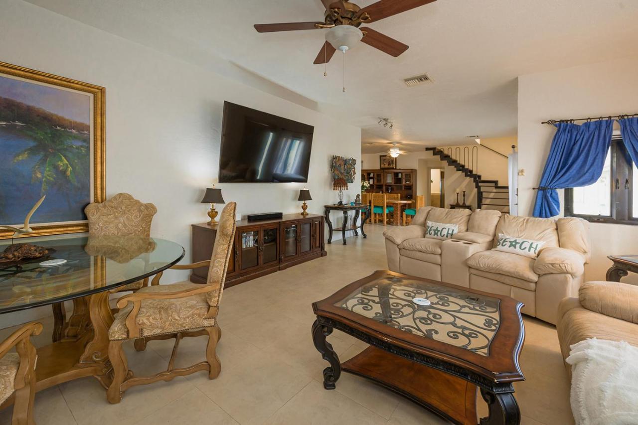The Queen Of Cozumel Beach House -Luxury Beachfront Villa- Million Dollars View Exterior foto